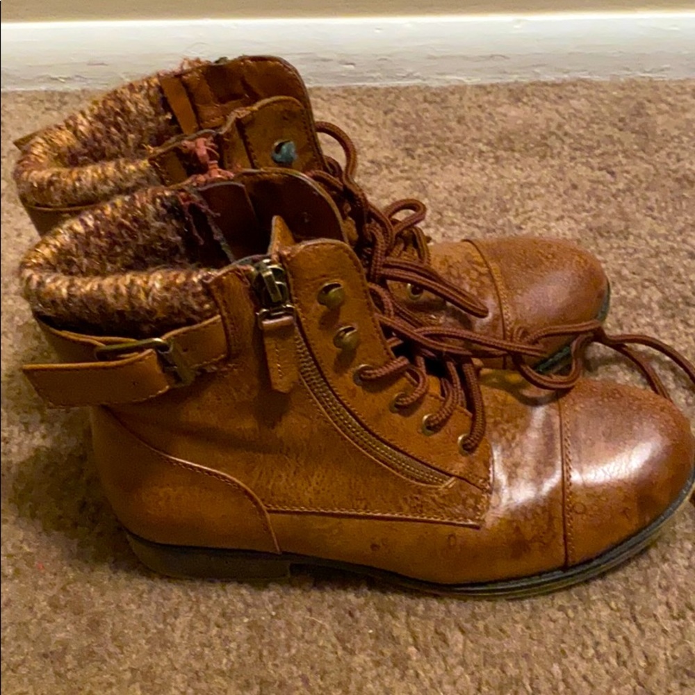 Brown Boots - Women’s 7